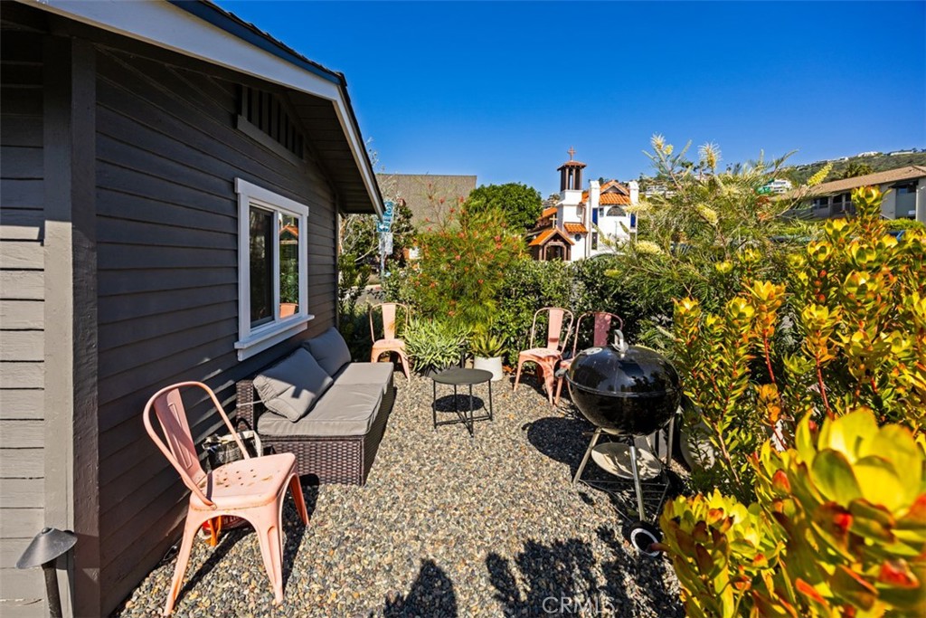 389 Park, Laguna Beach CA 92651 - photo 22