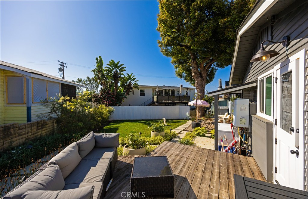 389 Park, Laguna Beach CA 92651 - photo 12