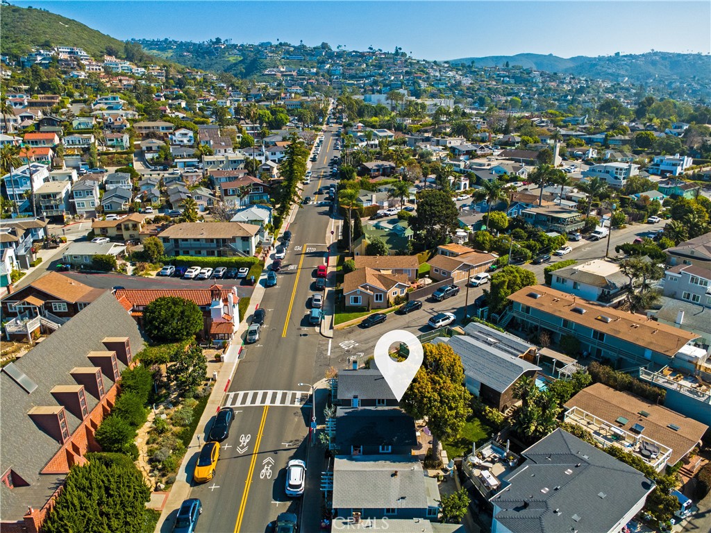 389 Park, Laguna Beach CA 92651 - photo 18