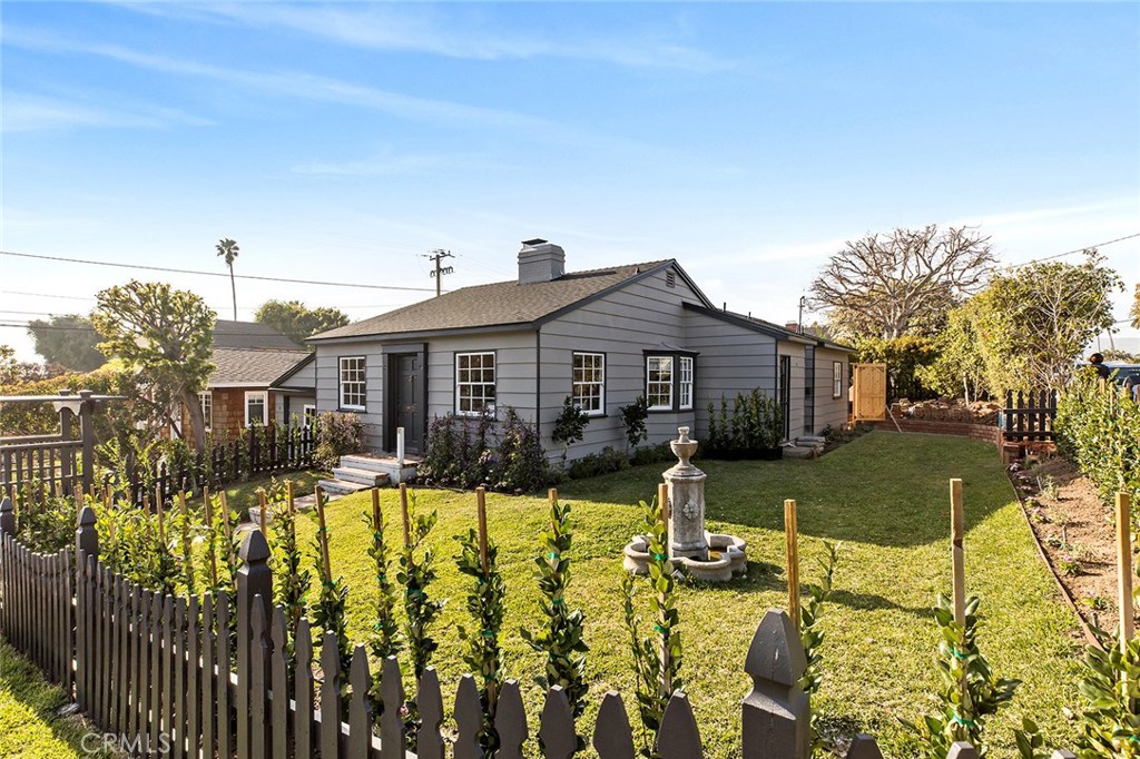 390 Mountain Road, Laguna Beach CA 92651 - photo 1