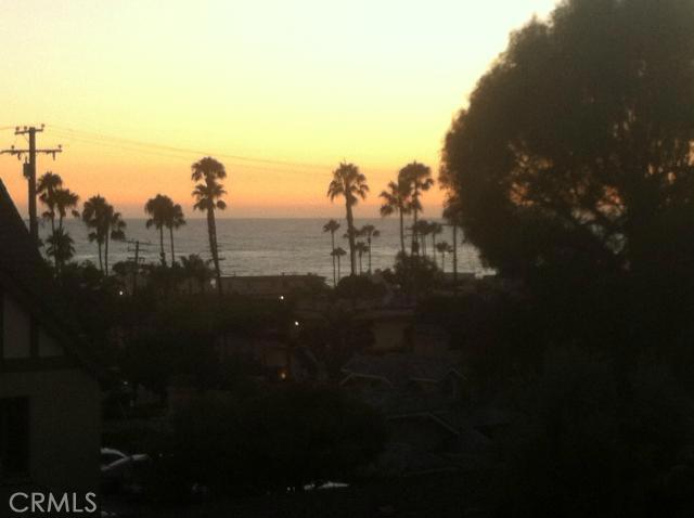 390 Saint Anns Drive, Laguna Beach CA 92651 - photo 1