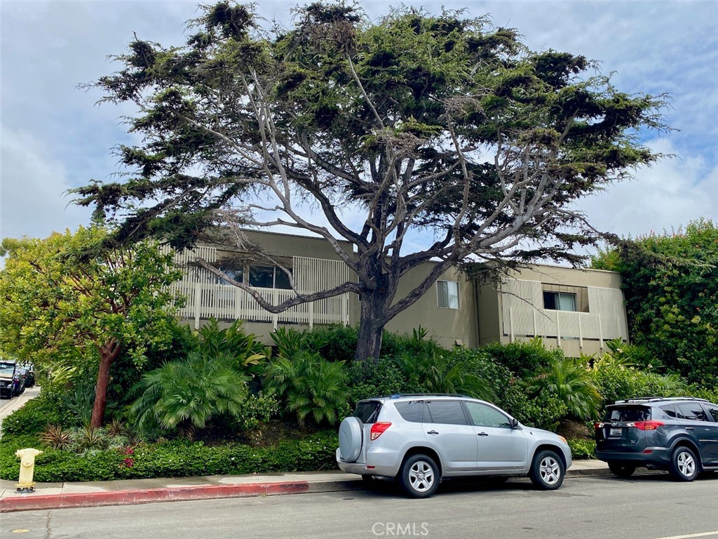396 Cypress Drive A, Laguna Beach CA 92651 - photo 1