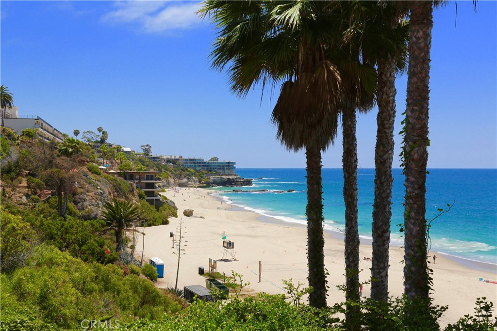 4 Camel Point Drive, Laguna Beach CA 92651 - photo 1