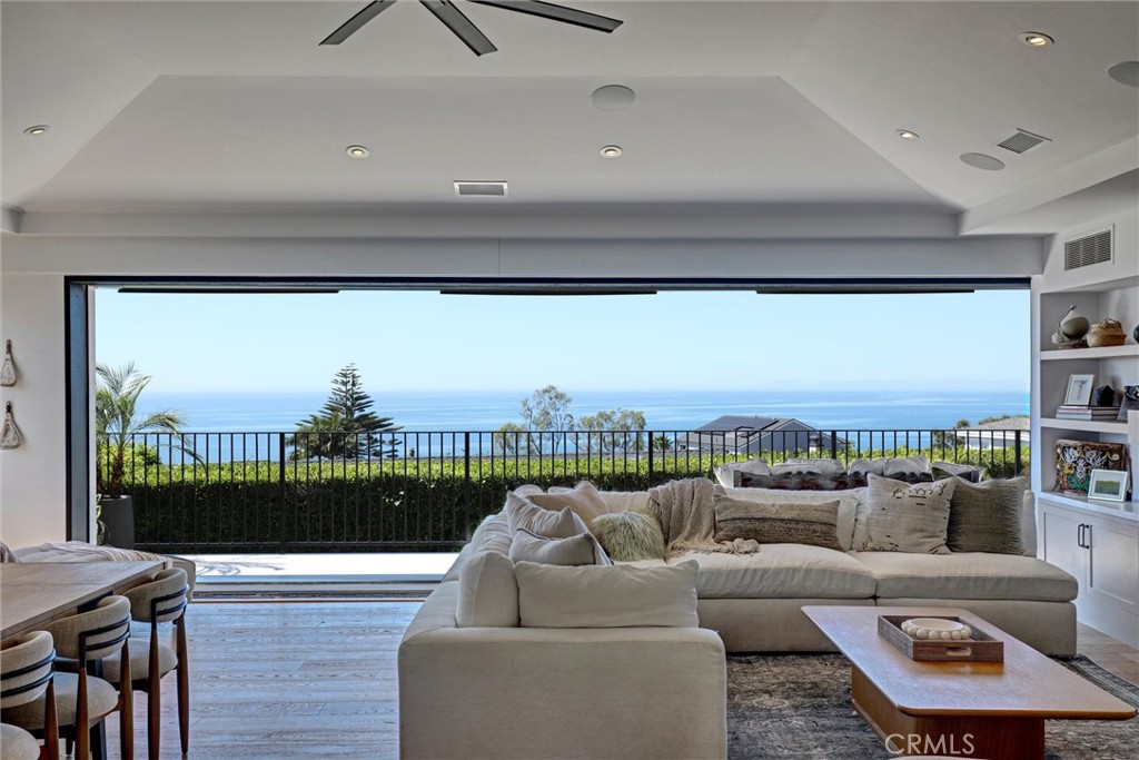 4 S Vista De La Luna, Laguna Beach CA 92651 - photo 5