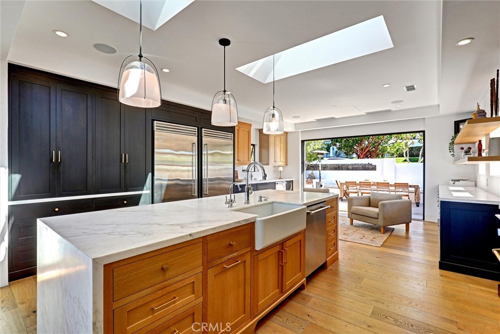 4 S Vista De La Luna, Laguna Beach CA 92651 - photo 16