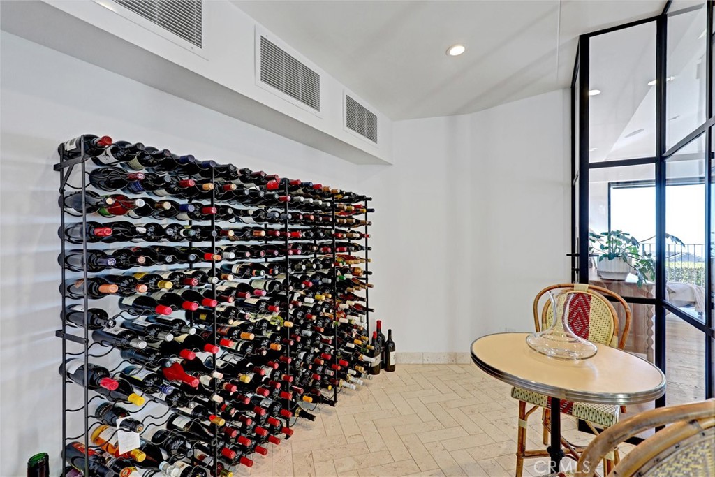 4 S Vista De La Luna, Laguna Beach CA 92651 - photo 17
