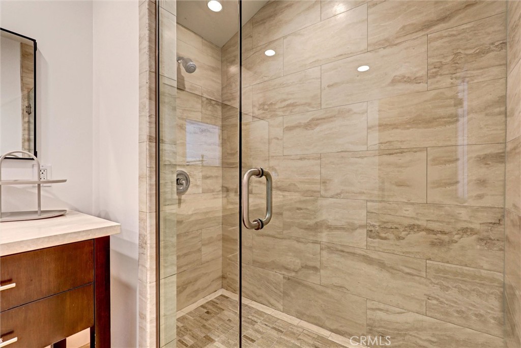 4 S Vista De La Luna, Laguna Beach CA 92651 - photo 31