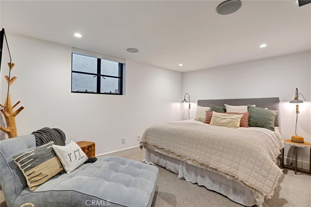 4 S Vista De La Luna, Laguna Beach CA 92651 - photo 33