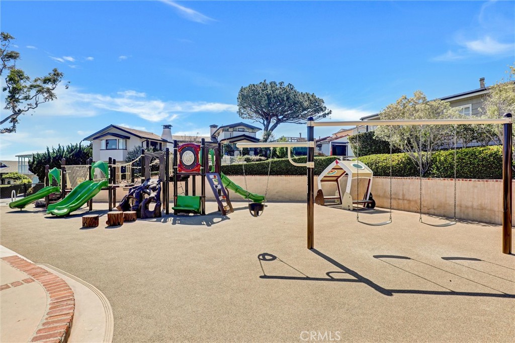 4 S Vista De La Luna, Laguna Beach CA 92651 - photo 63