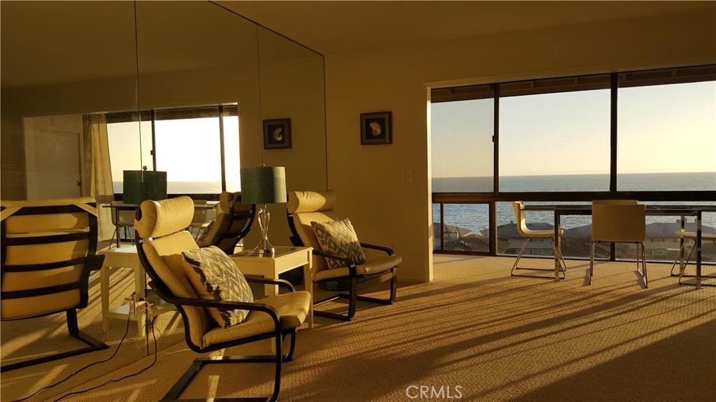 LIVING ROOM - 40 Blue Lagoon, Laguna Beach CA 92651 - photo 14