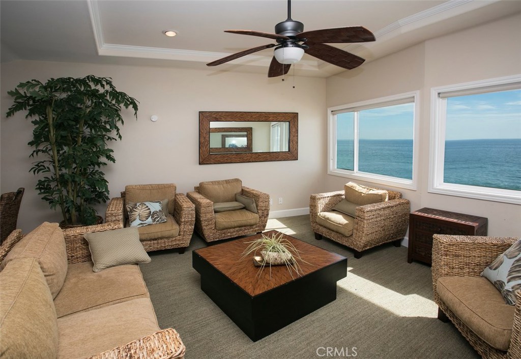 THE LOFT - COMMUNITY ROOM ON SEAWALL - 40 Blue Lagoon, Laguna Beach CA 92651 - photo 33