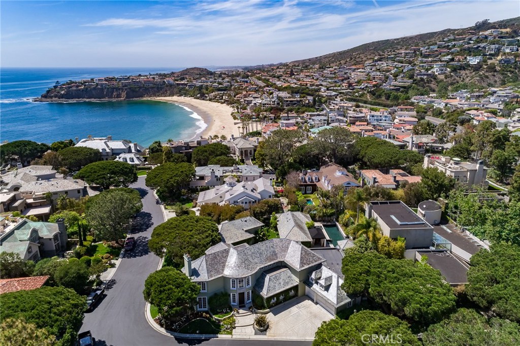 40 Smithcliffs Road, Laguna Beach CA 92651 - photo 1