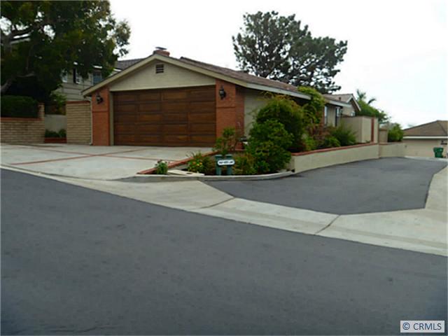 40 SOUTH LA SENDA, Laguna Beach CA 92651 - photo 1