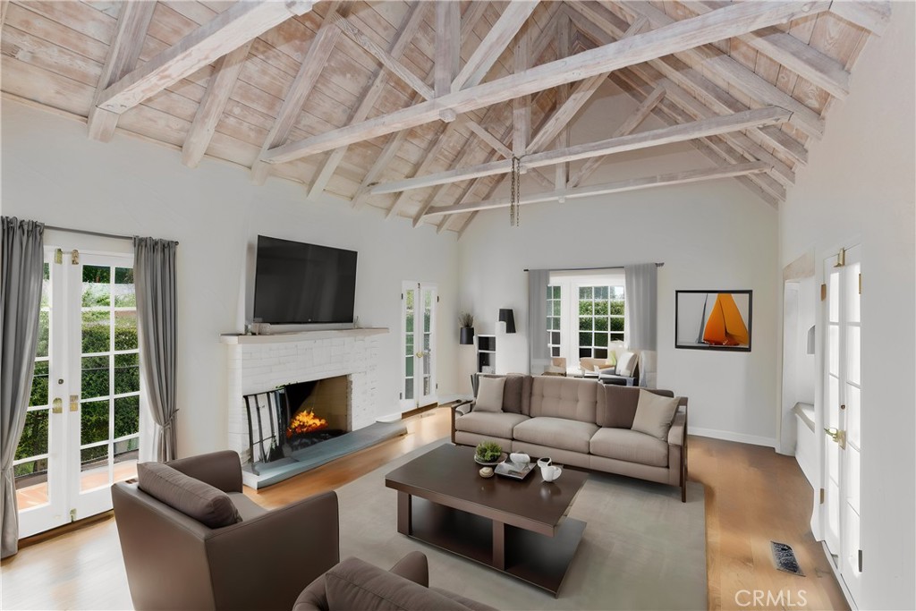 GREAT ROOM WITH FIREPLACE - 400 El Bosque, Laguna Beach CA 92651 - photo 1