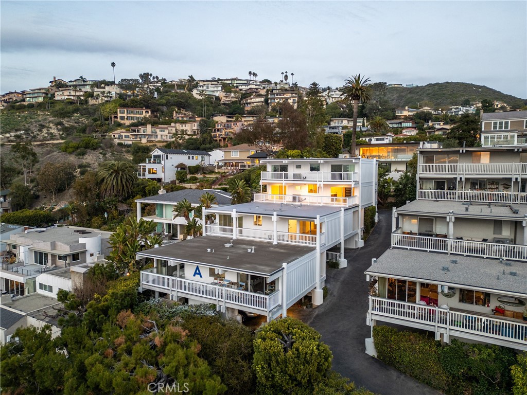 400 Loma C, Laguna Beach CA 92651 - photo 1
