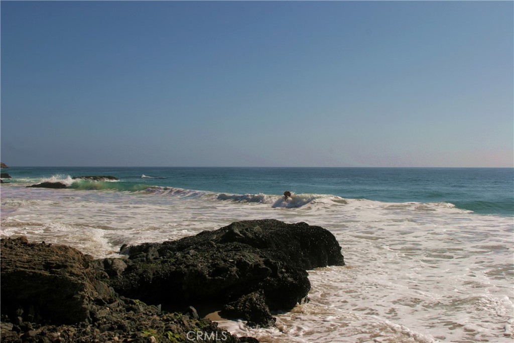 404 Loma C, Laguna Beach CA 92651 - photo 8