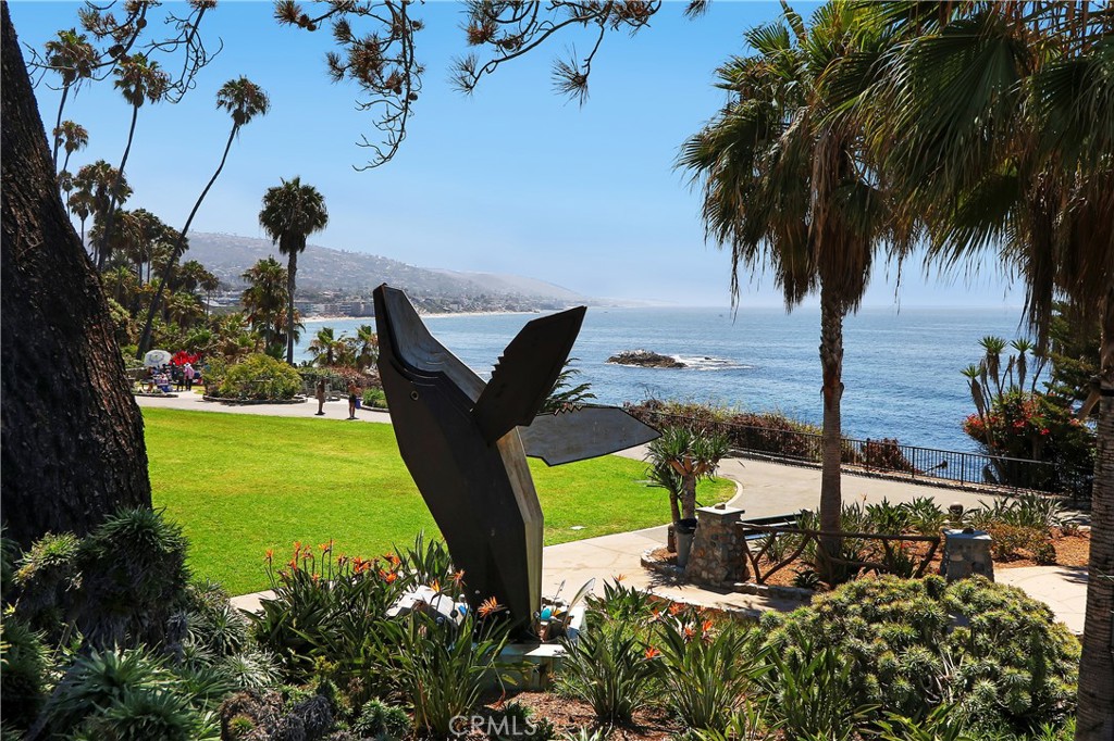 404 Loma C, Laguna Beach CA 92651 - photo 11