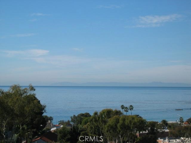 404 Loma Terrace C, Laguna Beach CA 92651 - photo 1