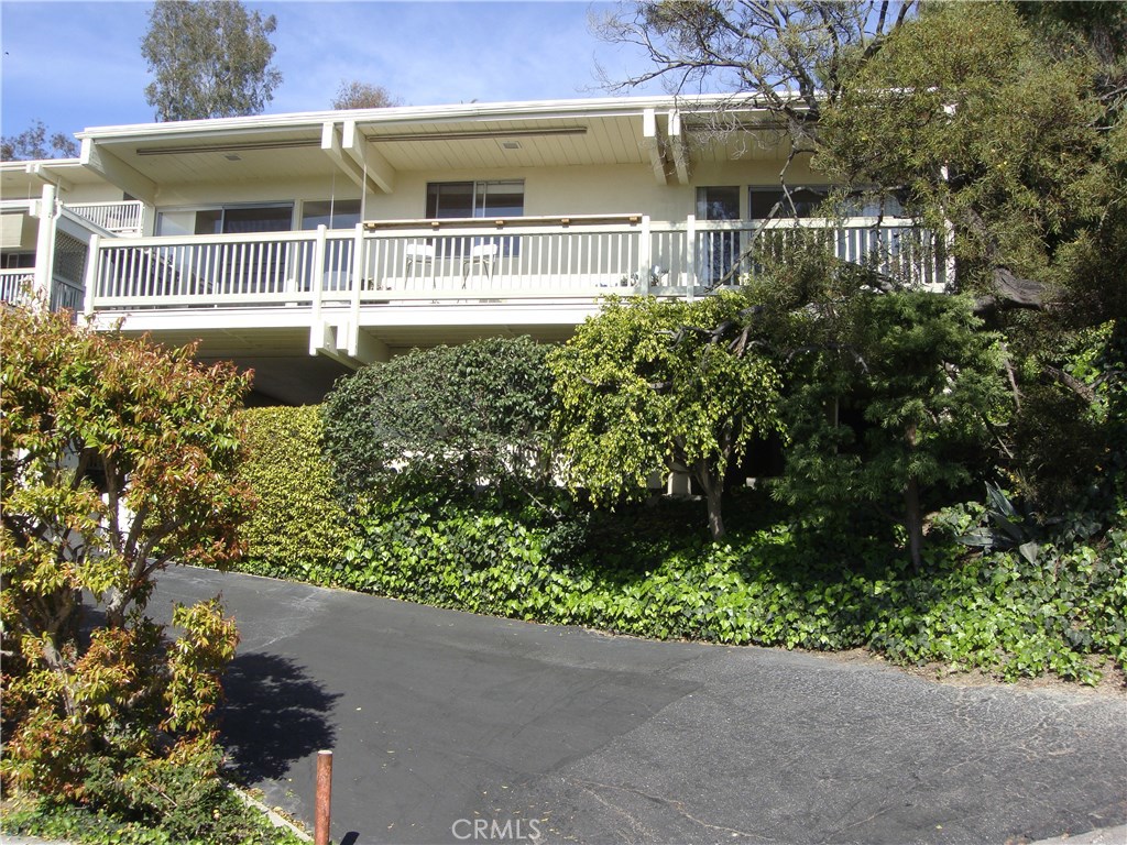 404 Loma Terrace C, Laguna Beach CA 92651 - photo 1