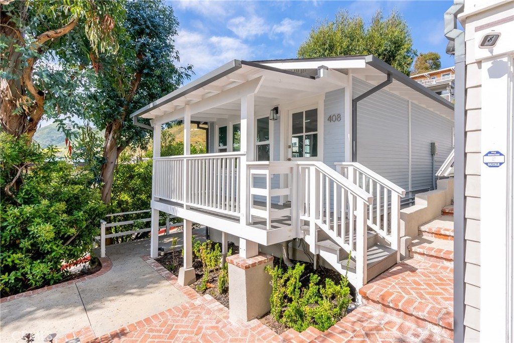 410 408 3rd St, Laguna Beach CA 92651 - photo 1