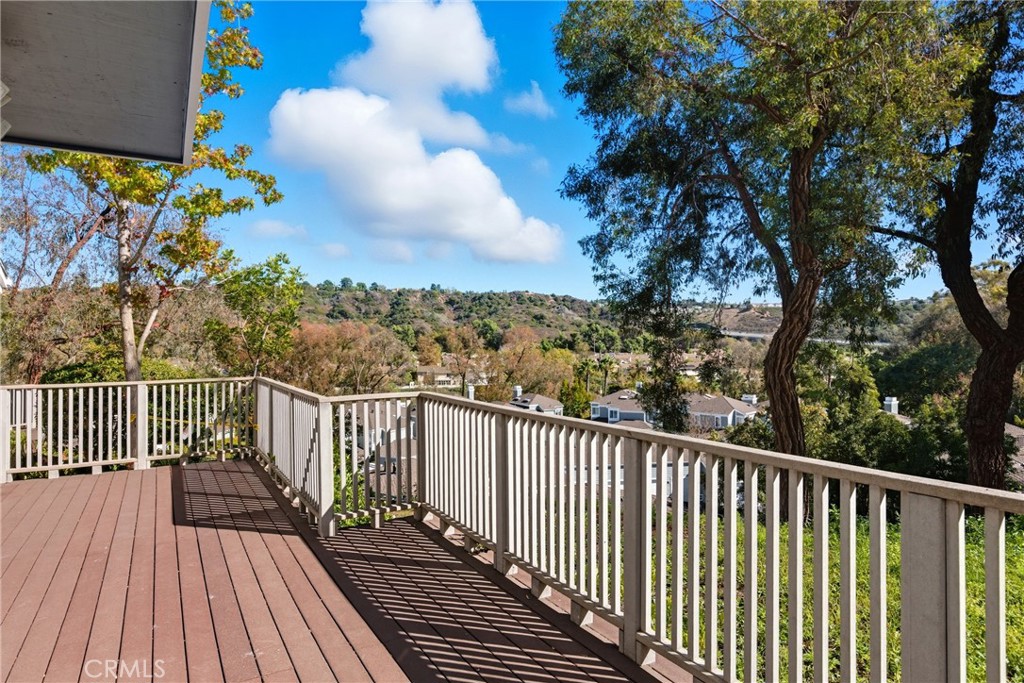 411 San Nicholas, Laguna Beach CA 92651 - photo 1