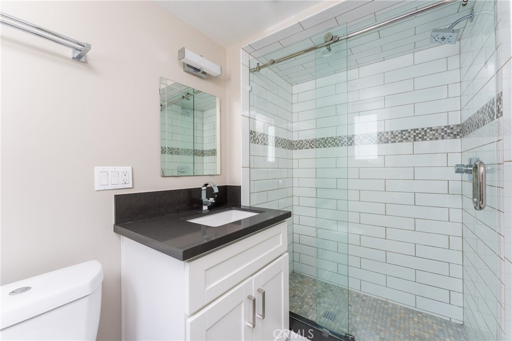 412 3rd St, Laguna Beach CA 92651 - photo 8