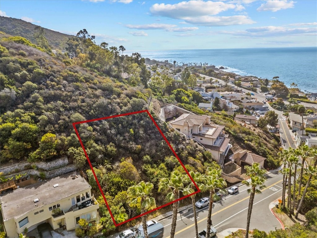 415 Nyes Place, Laguna Beach CA 92651 - photo 1
