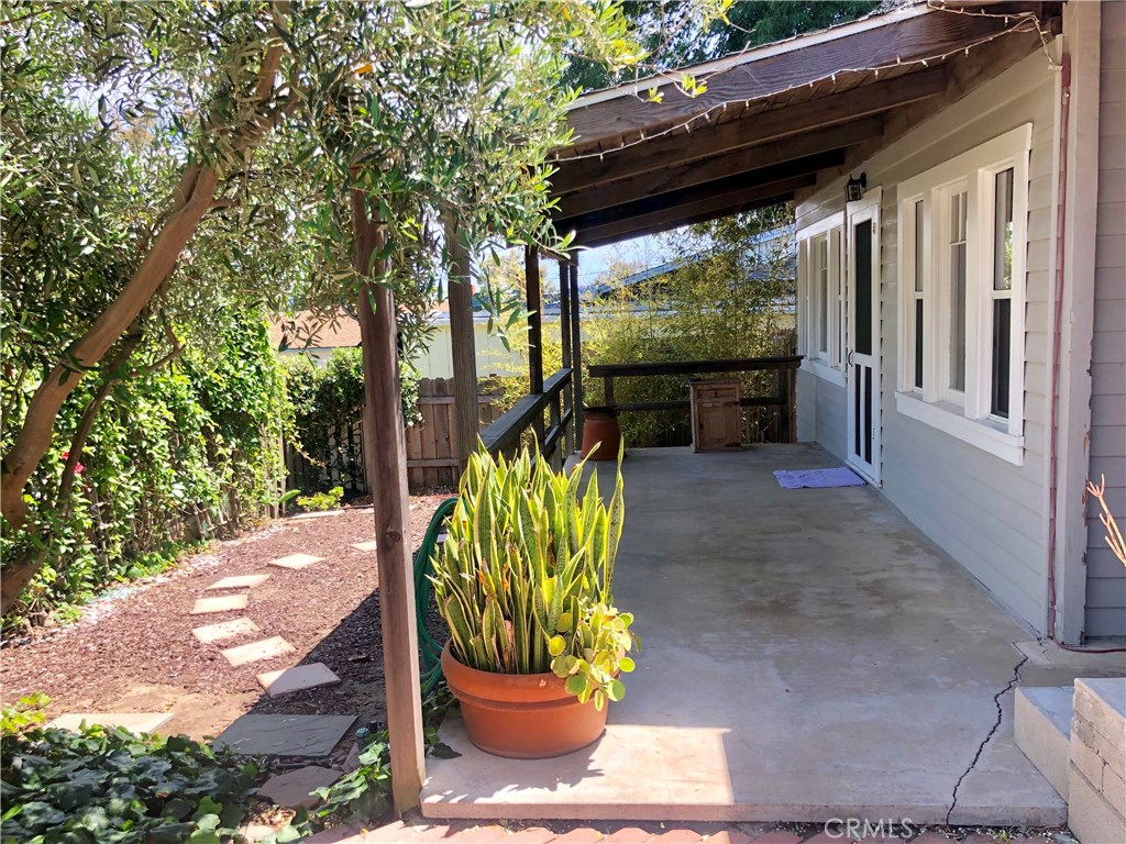 416 Aster Street, Laguna Beach CA 92651 - photo 1