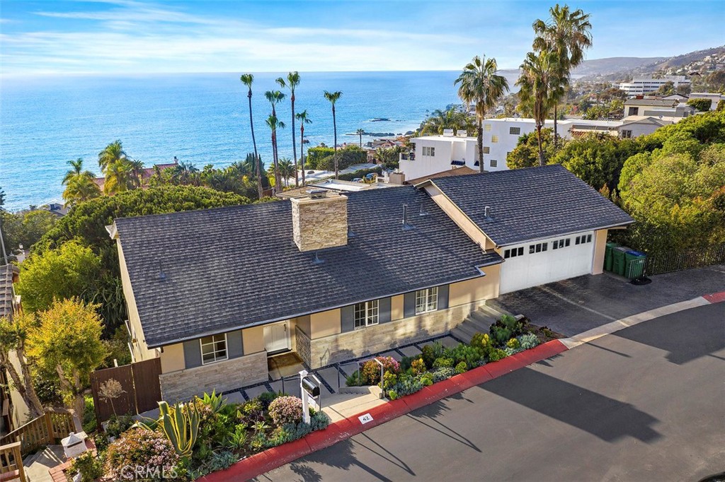 42 N STONINGTON Road, Laguna Beach CA 92651 - photo 1
