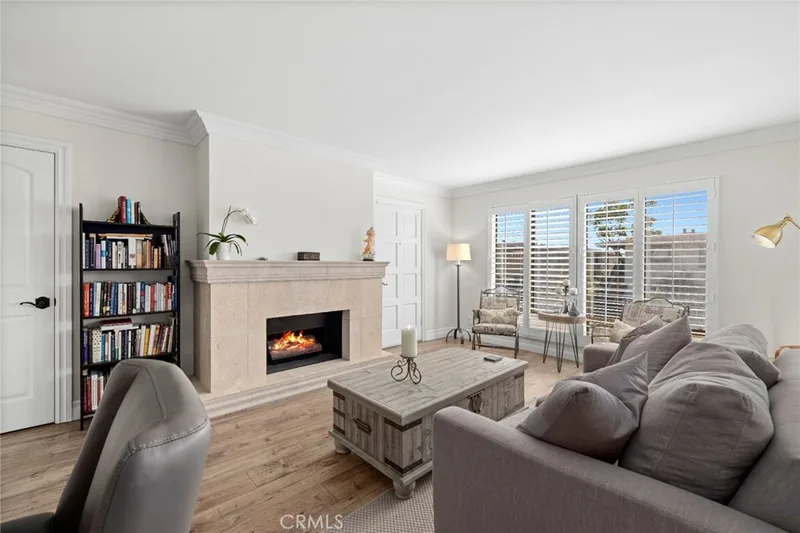 422 Cypress Street, Laguna Beach, CA 92651