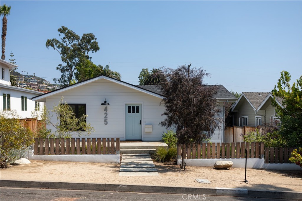 425 Aster Street, Laguna Beach CA 92651 - photo 1