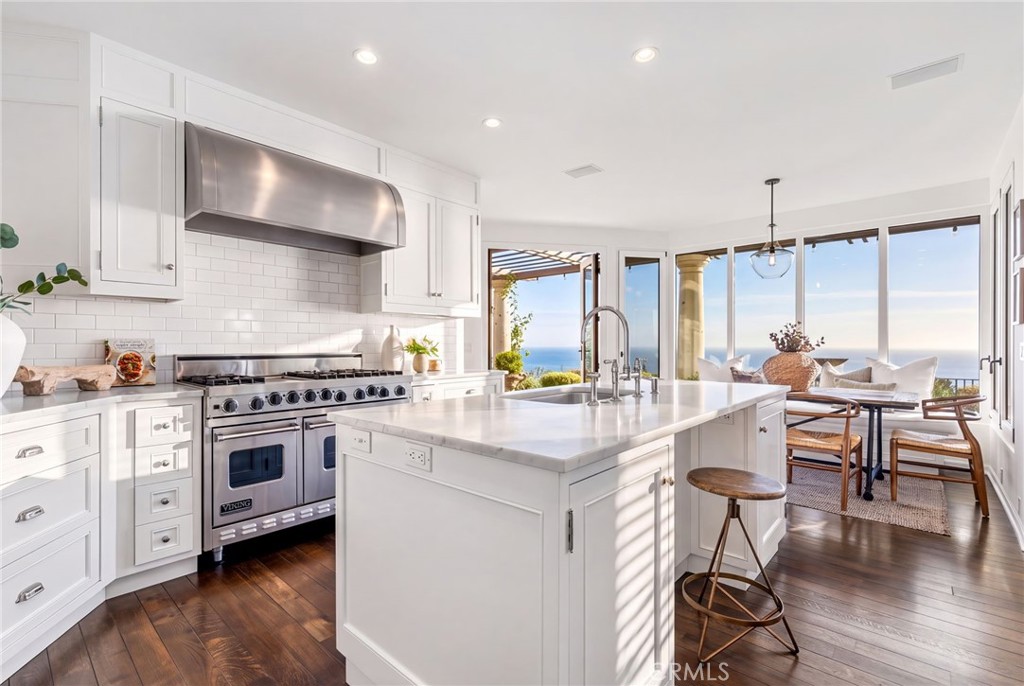 425 Panorama Drive, Laguna Beach CA 92651 - photo 8