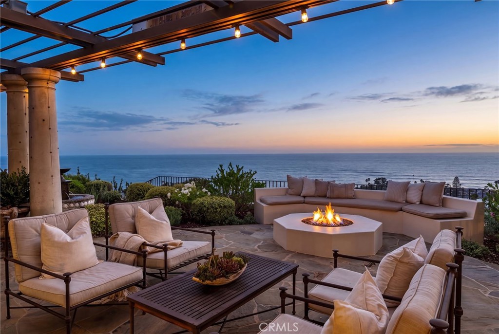 425 Panorama Drive, Laguna Beach CA 92651 - photo 10