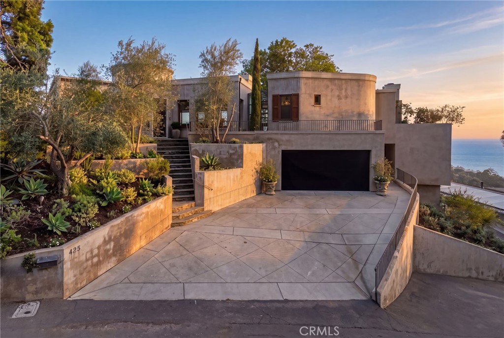 425 Panorama Drive, Laguna Beach CA 92651 - photo 27