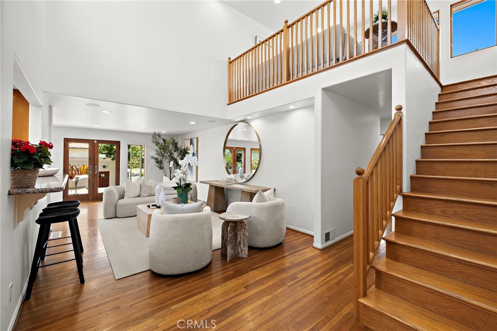 429 Aster, Laguna Beach CA 92651 - photo 5