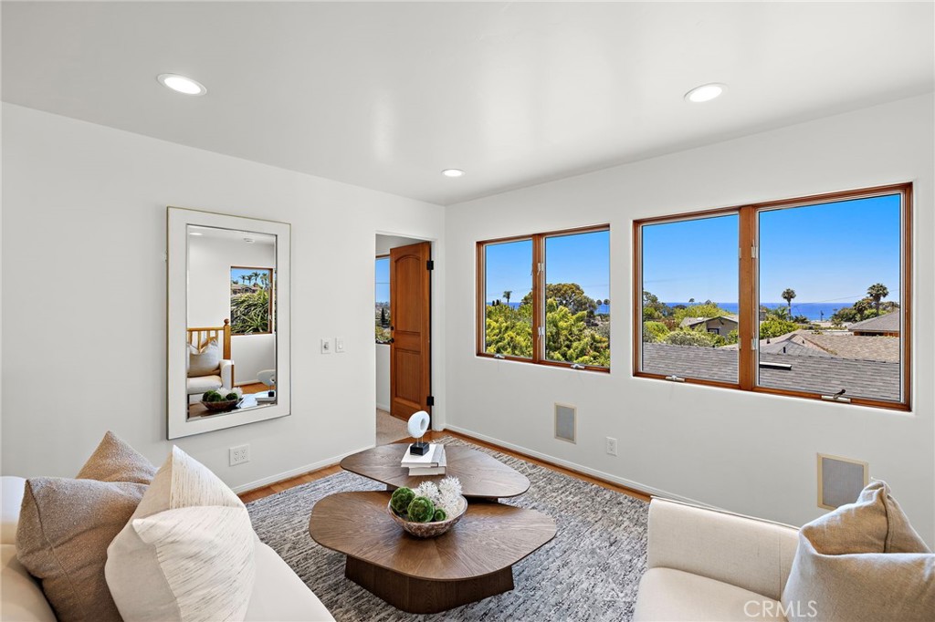 429 Aster, Laguna Beach CA 92651 - photo 17