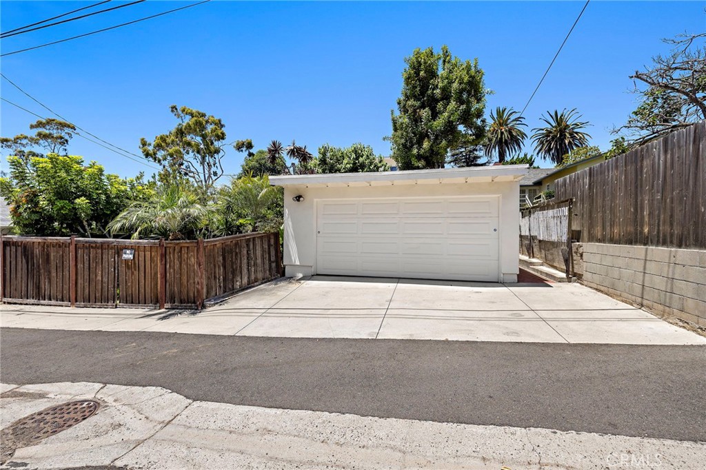 429 Aster, Laguna Beach CA 92651 - photo 30