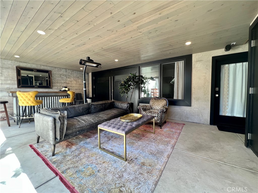 429 Ocean Ave, Laguna Beach CA 92651 - photo 1