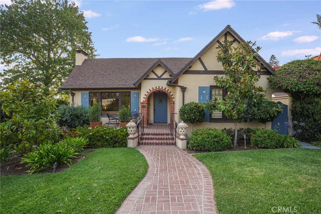 430 Myrtle Street, Laguna Beach CA 92651 - photo 1