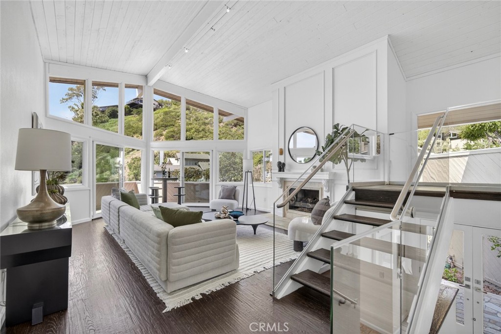 Ocean View Living Room - 431 Nyes Place, Laguna Beach CA 92651 - photo 2