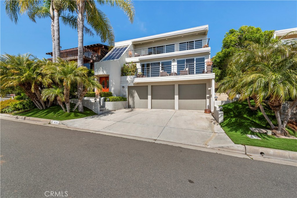 434 Bonvue, Laguna Beach CA 92651 - photo 1