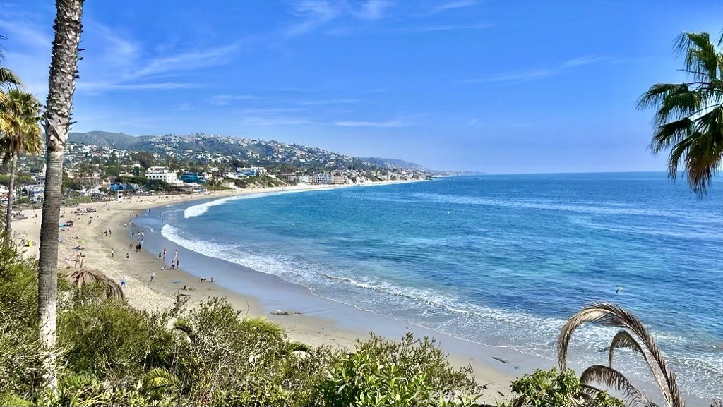 434 Bonvue, Laguna Beach CA 92651 - photo 1