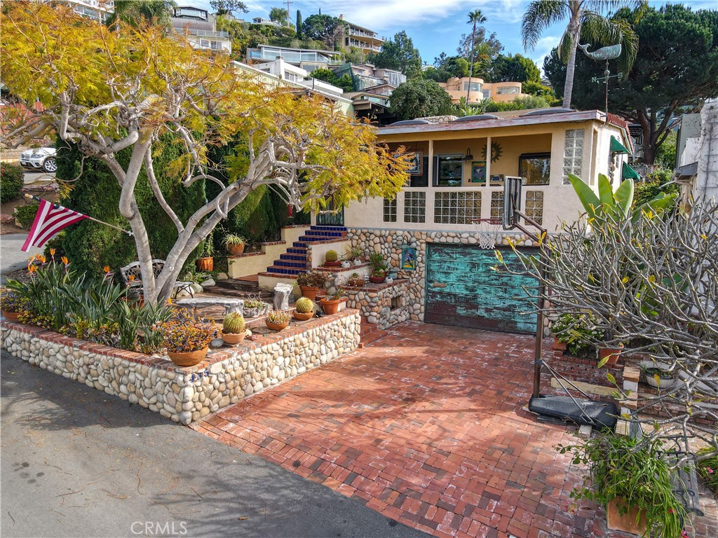 435 Ruby Street, Laguna Beach CA 92651 - photo 1