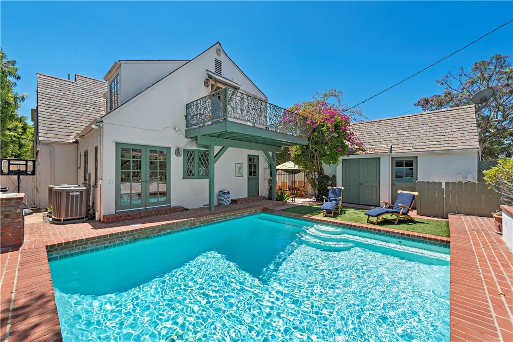 436 Locust Street, Laguna Beach CA 92651 - photo 1