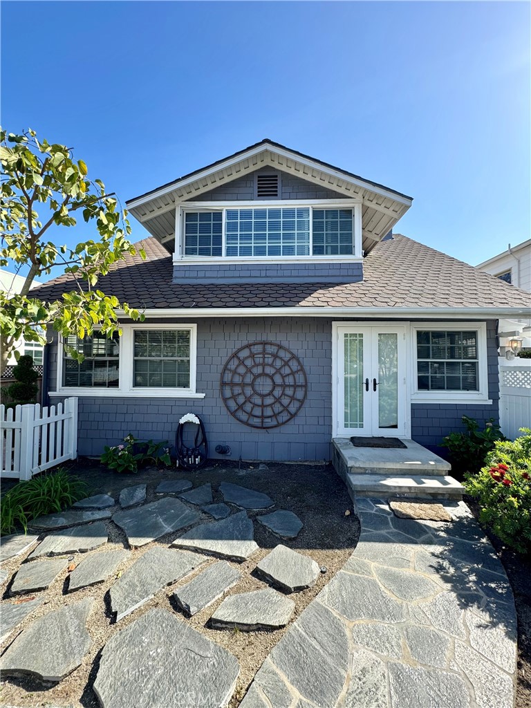 437 Cypress Drive E, Laguna Beach CA 92651 - photo 1