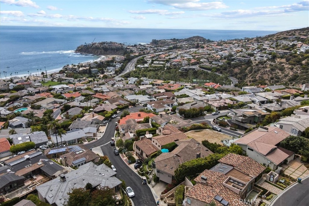 437 Emerald Bay, Laguna Beach CA 92651 - photo 33