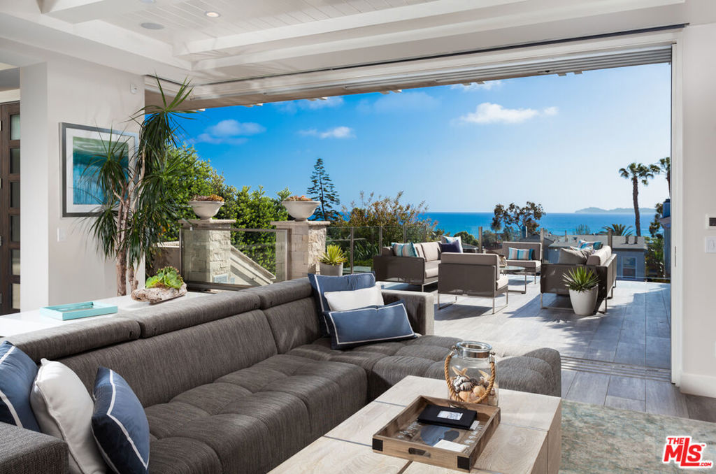 438 Bent Street, Laguna Beach CA 92651 - photo 1