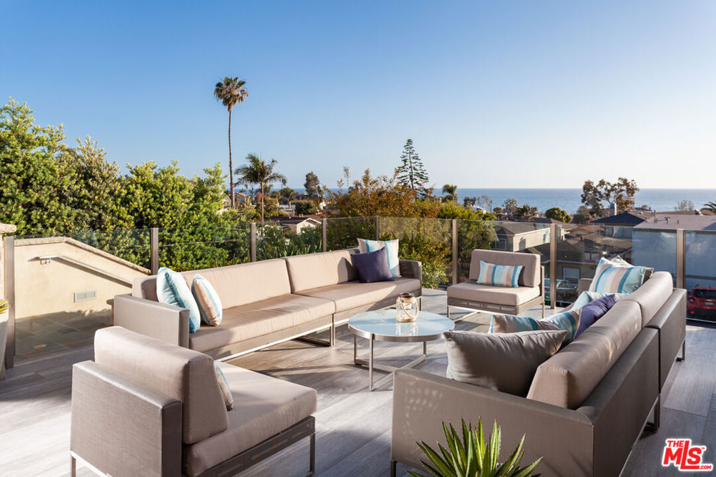 438 Bent Street, Laguna Beach CA 92651 - photo 14