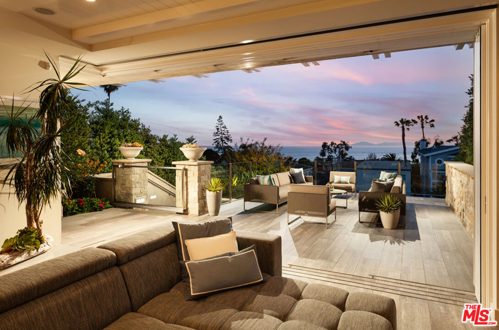438 Bent Street, Laguna Beach CA 92651 - photo 33