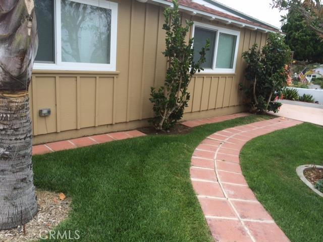 44 S La Senda Drive, Laguna Beach CA 92651 - photo 1